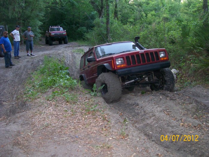 2012-Apr-07HGR4X4_nightride 045